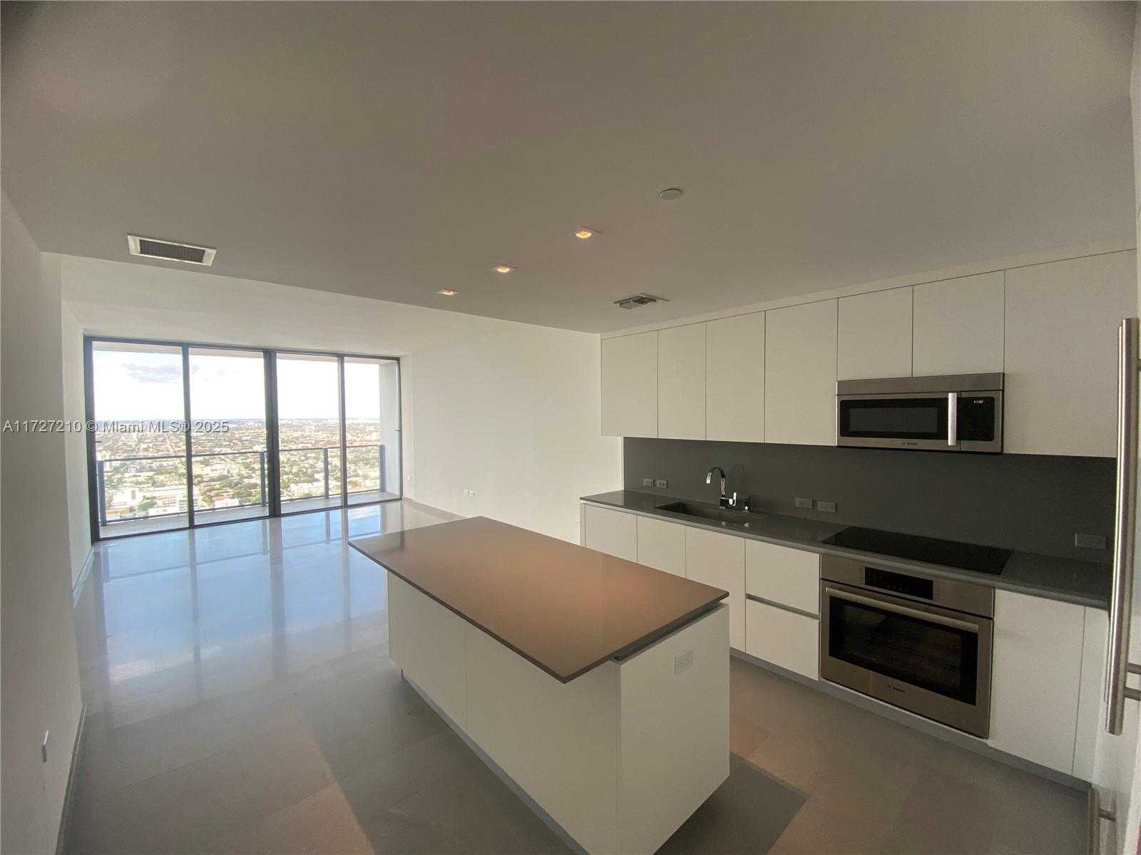 Small Image of 88 SOUTH WEST 7TH ST #3708, Miami Number 13