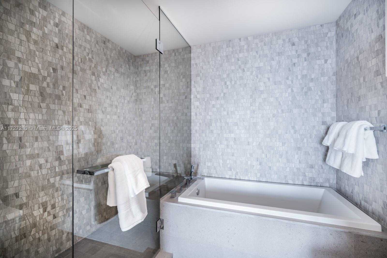 Small Image of 88 SOUTH WEST 7TH ST #3708, Miami Number 17