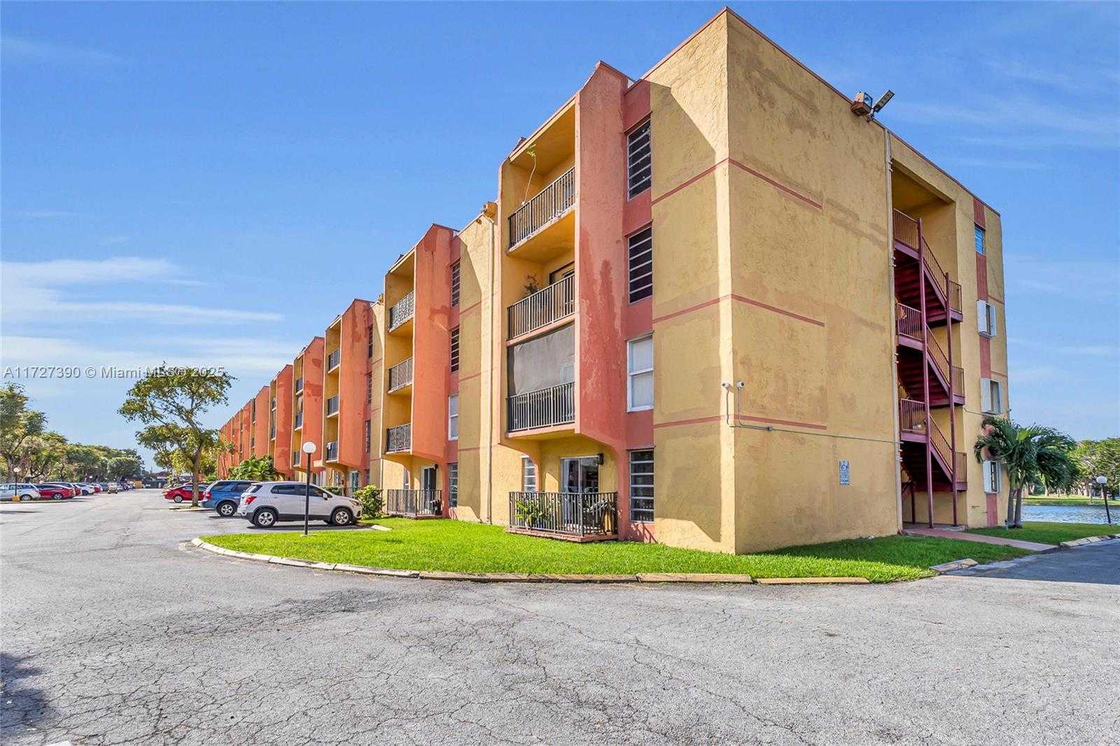 Small Image of 4705 NORTH WEST 7TH ST #103-7, Miami Number 15