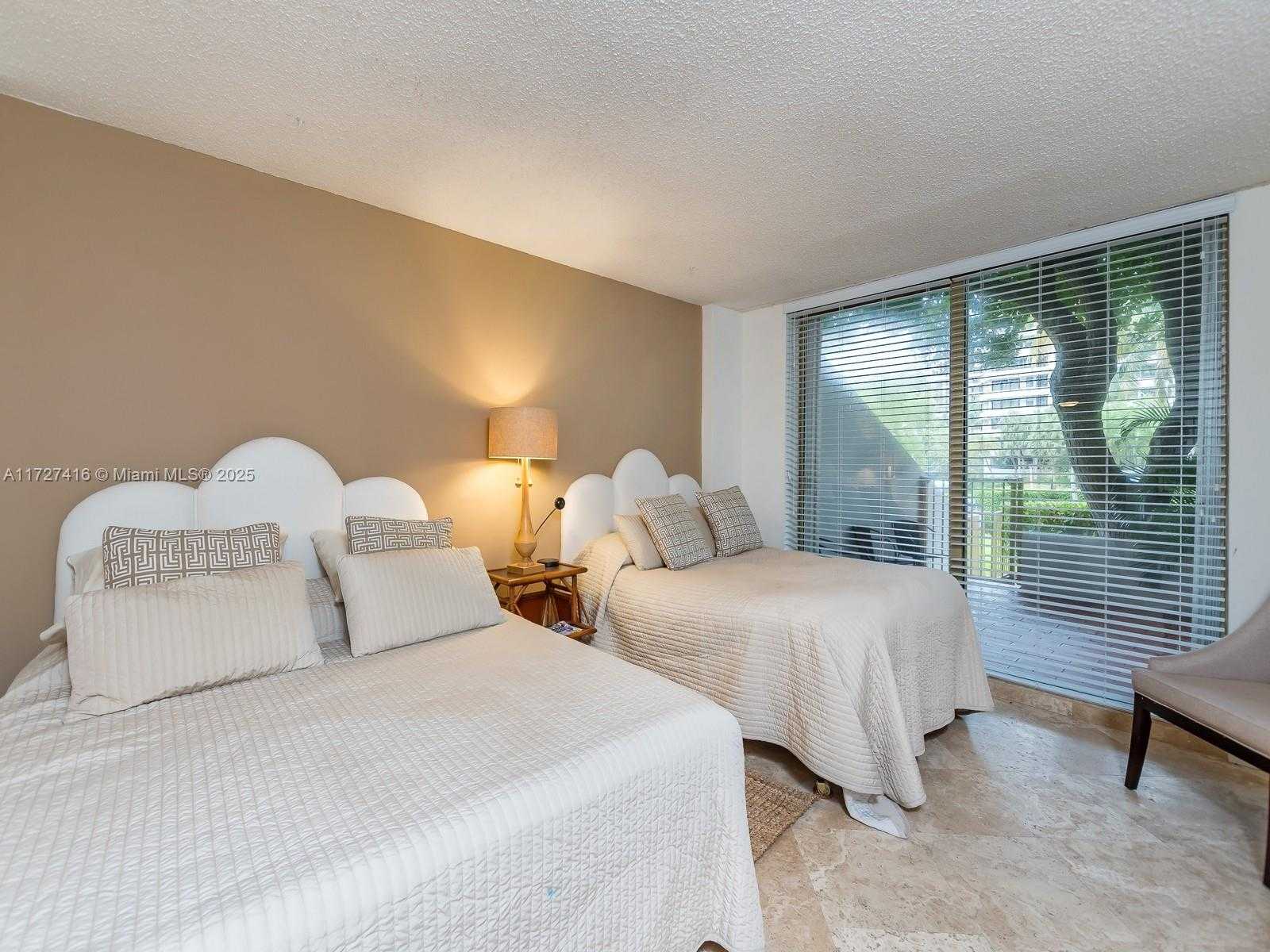 Small Image of 155 OCEAN LANE DR #107, Key Biscayne Number 10
