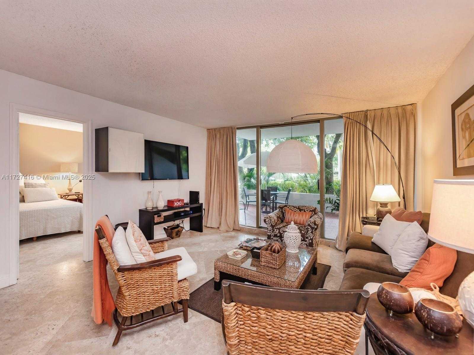 Small Image of 155 OCEAN LANE DR #107, Key Biscayne Number 5