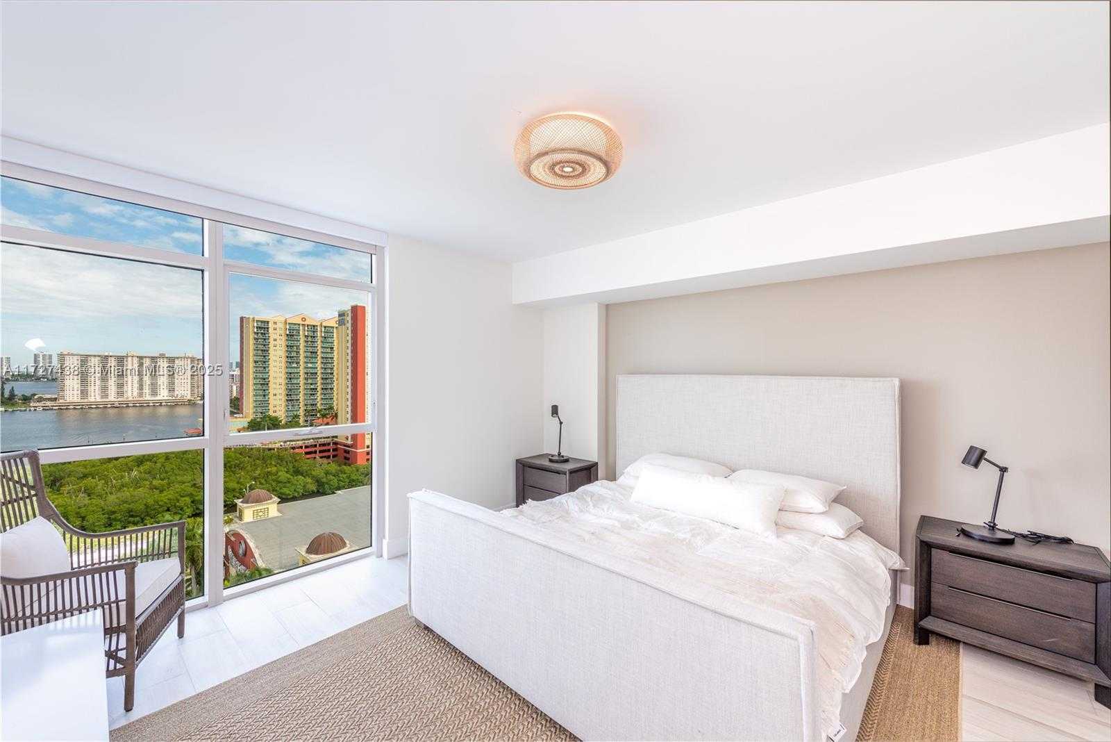 Small Image of 400 SUNNY ISLES BLVD #1518, Sunny Isles Beach Number 15