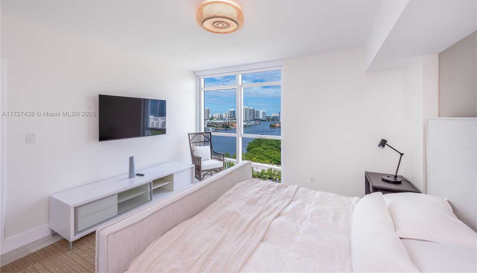 Small Image of 400 SUNNY ISLES BLVD #1518, Sunny Isles Beach Number 16