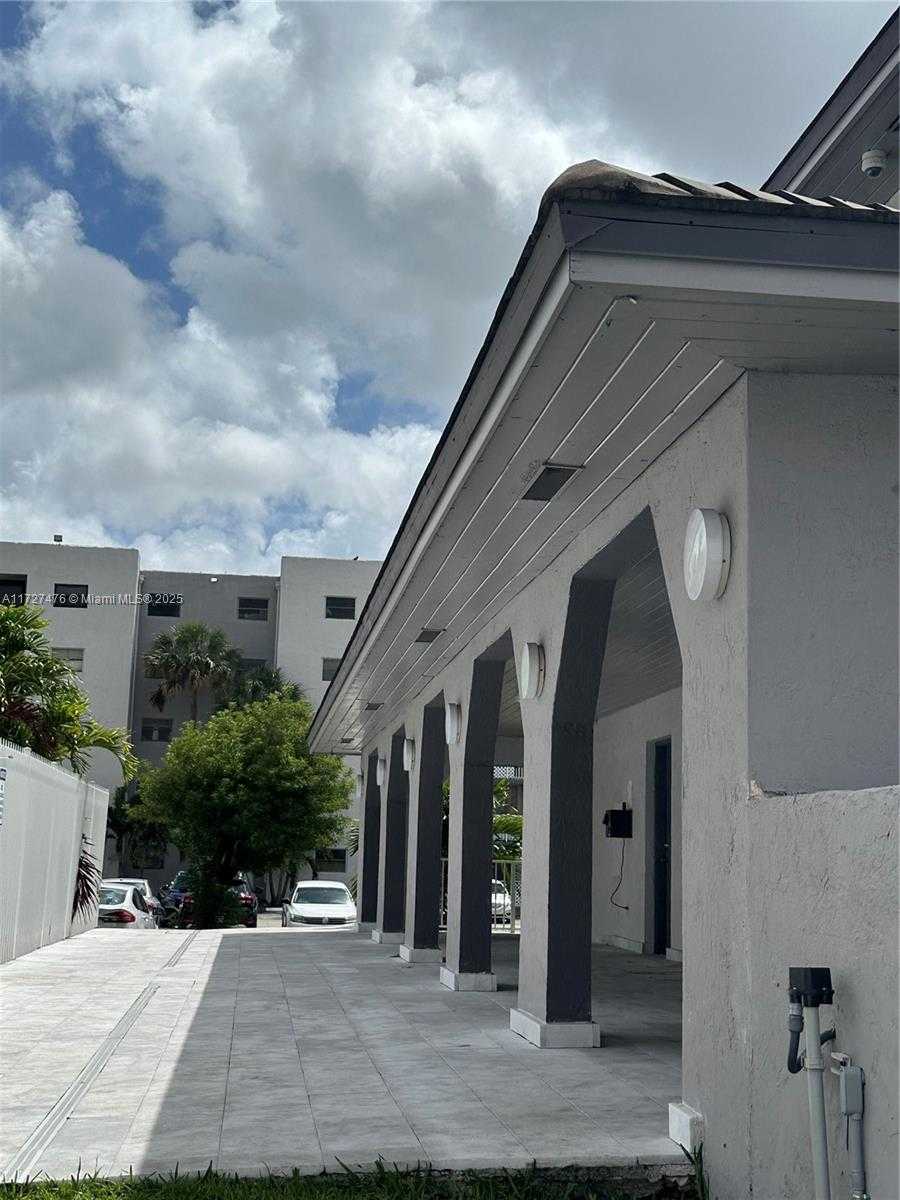 Small Image of 8145 NORTH WEST 7TH ST #504, Miami Number 21