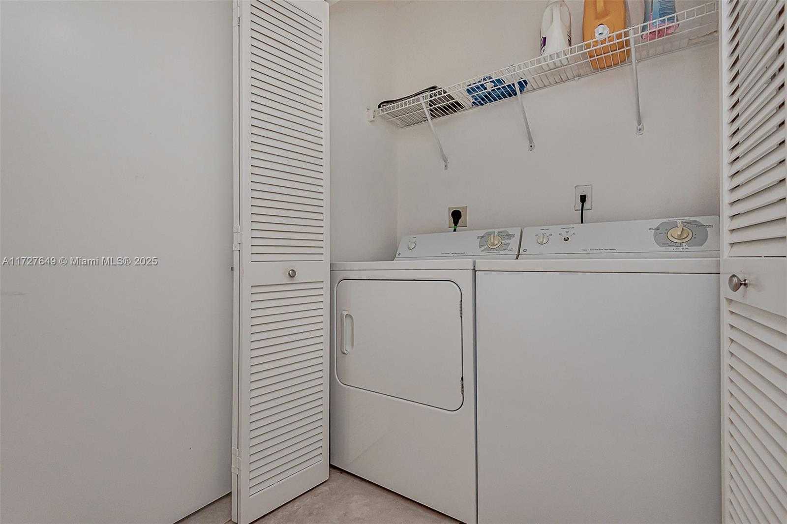 Small Image of 90 ALTON RD #501, Miami Beach Number 25