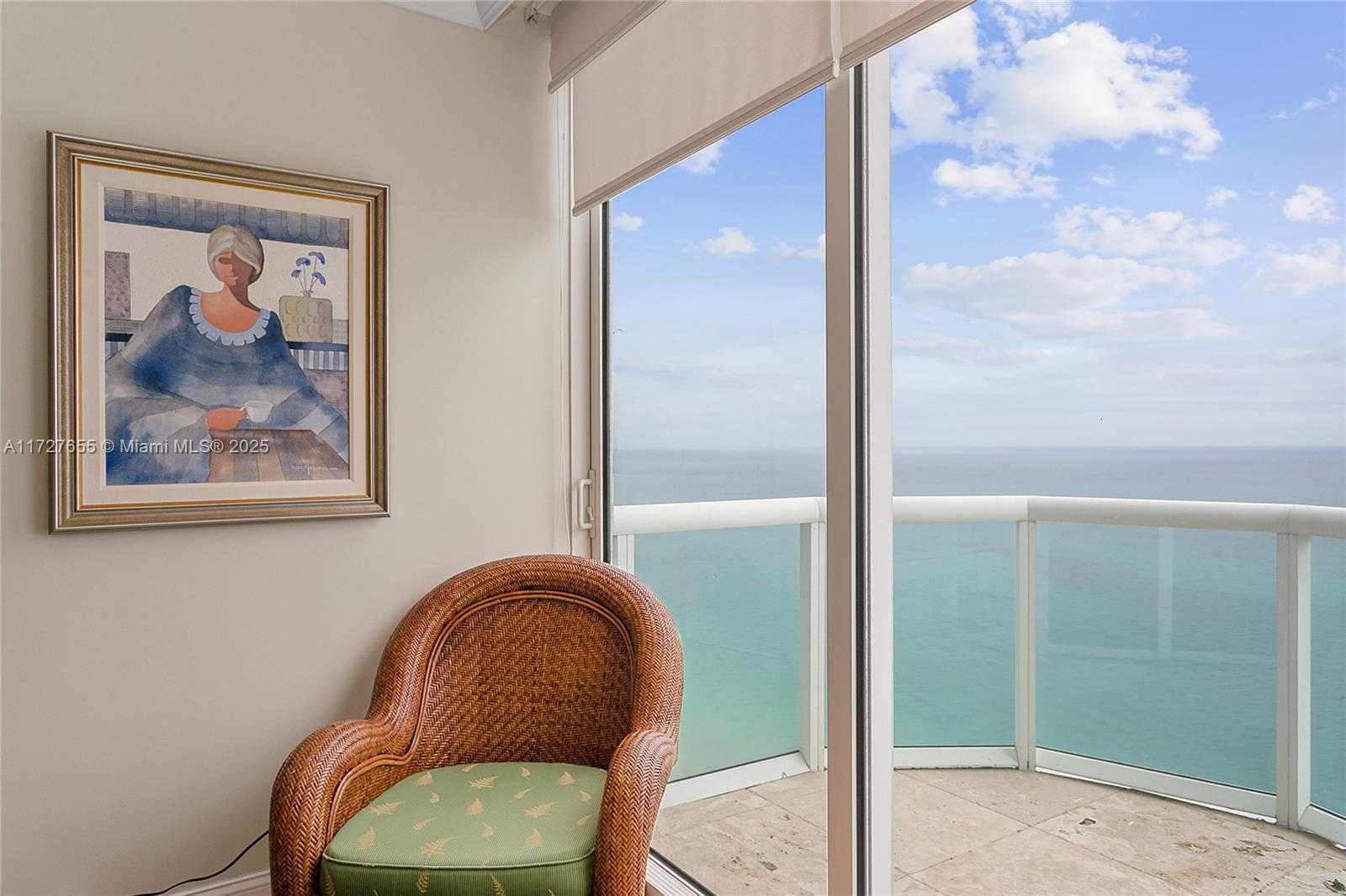 Small Image of 6365 COLLINS AVE #3401, Miami Beach Number 13