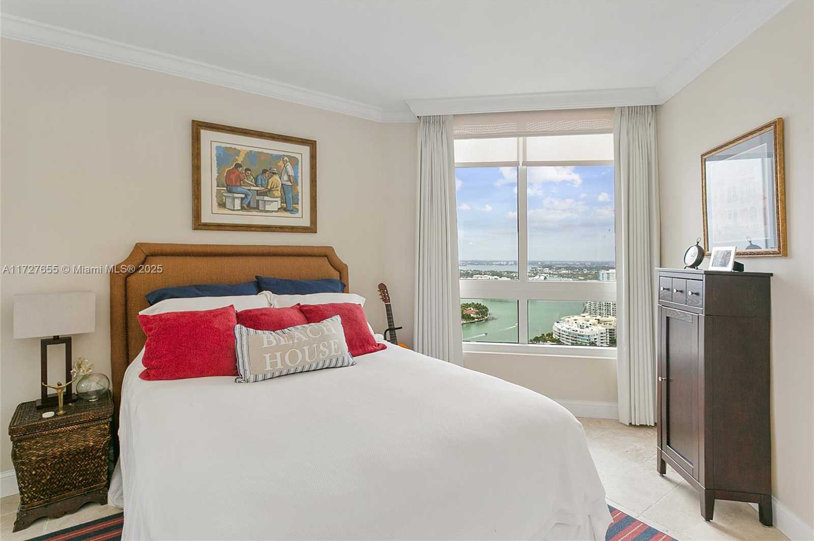 Small Image of 6365 COLLINS AVE #3401, Miami Beach Number 14