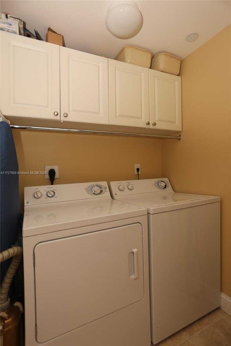 Small Image of 6365 COLLINS AVE #3401, Miami Beach Number 17