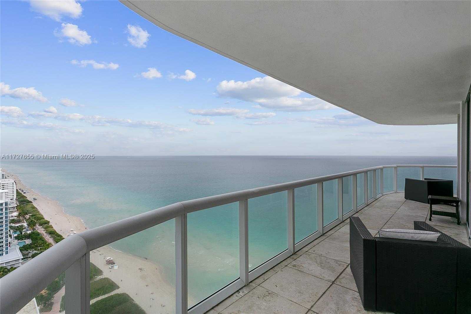 Small Image of 6365 COLLINS AVE #3401, Miami Beach Number 4
