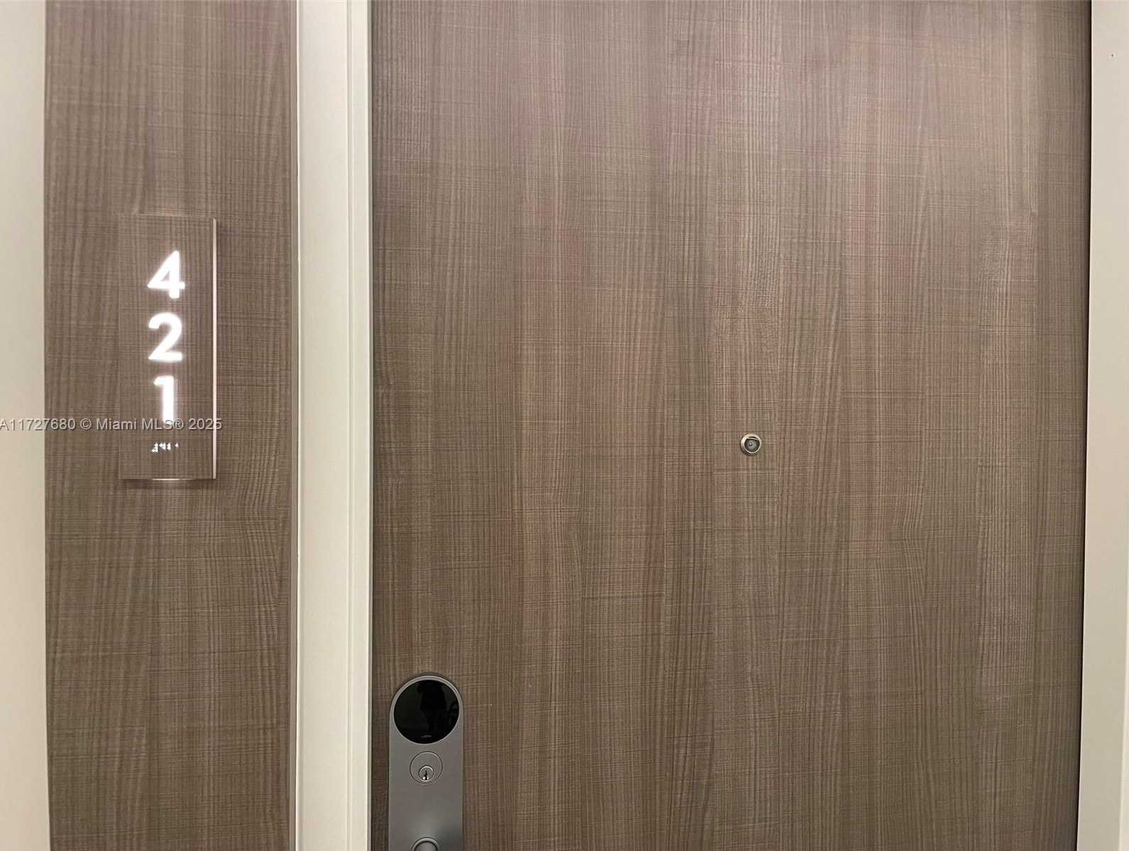 Small Image of 2301 COLLINS AVE #421, Miami Beach Number 12