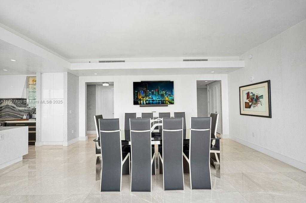 Small Image of 17901 COLLINS AVE #4005, Sunny Isles Beach Number 19