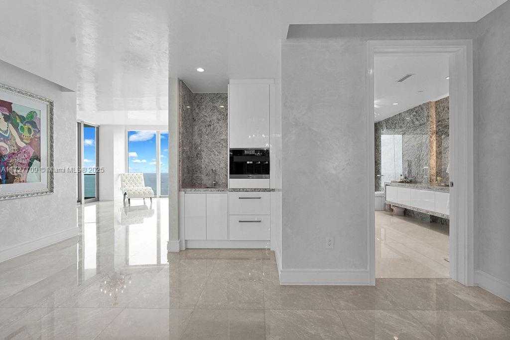 Small Image of 17901 COLLINS AVE #4005, Sunny Isles Beach Number 35
