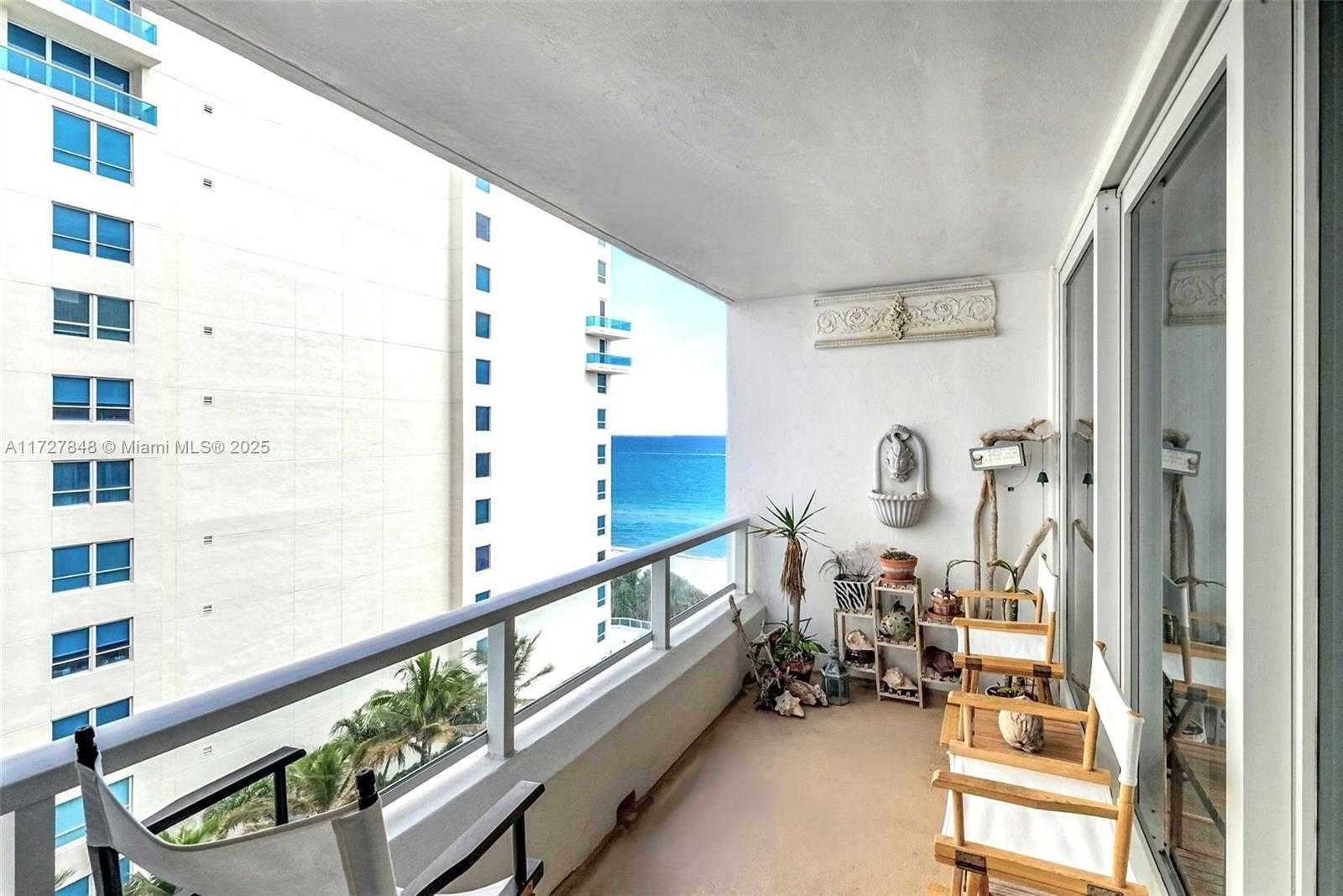 Small Image of 5005 COLLINS AVE #1224, Miami Beach Number 14