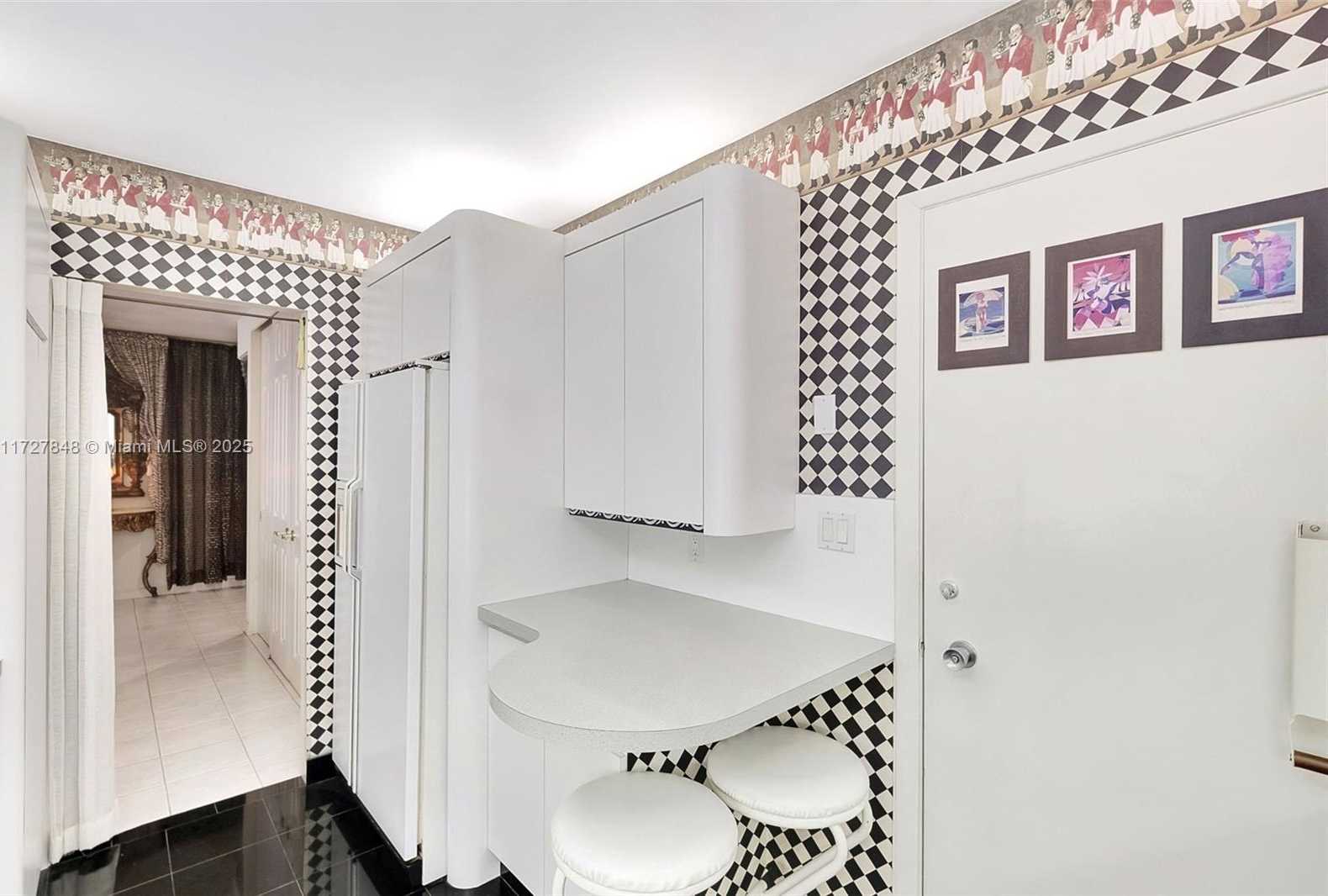 Small Image of 5005 COLLINS AVE #1224, Miami Beach Number 22