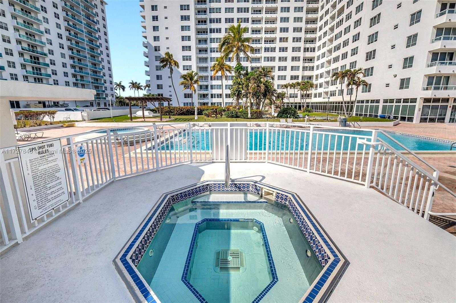 Small Image of 5005 COLLINS AVE #1224, Miami Beach Number 34