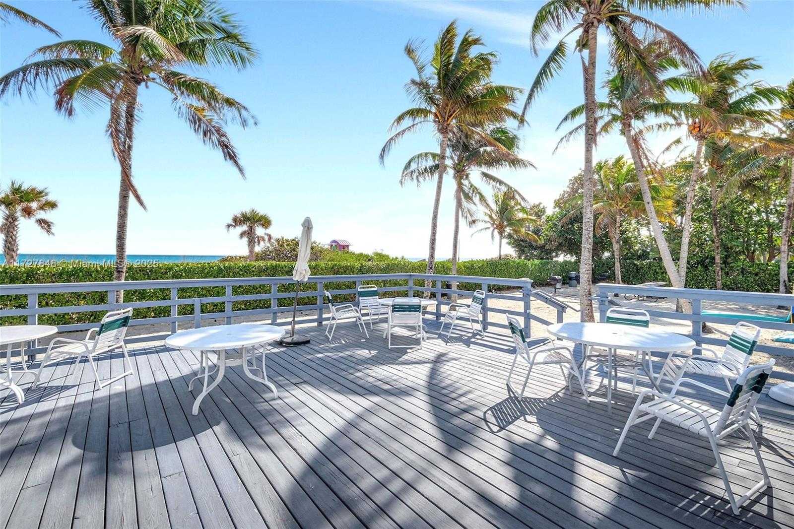 Small Image of 5005 COLLINS AVE #1224, Miami Beach Number 36