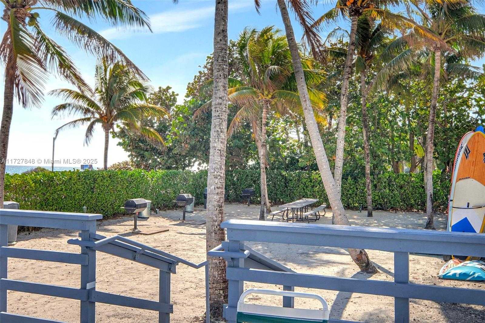 Small Image of 5005 COLLINS AVE #1224, Miami Beach Number 37