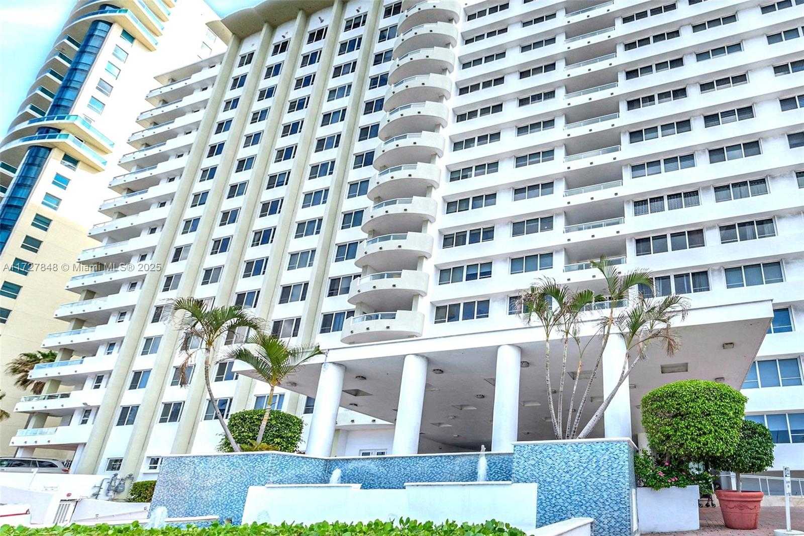Small Image of 5005 COLLINS AVE #1224, Miami Beach Number 4