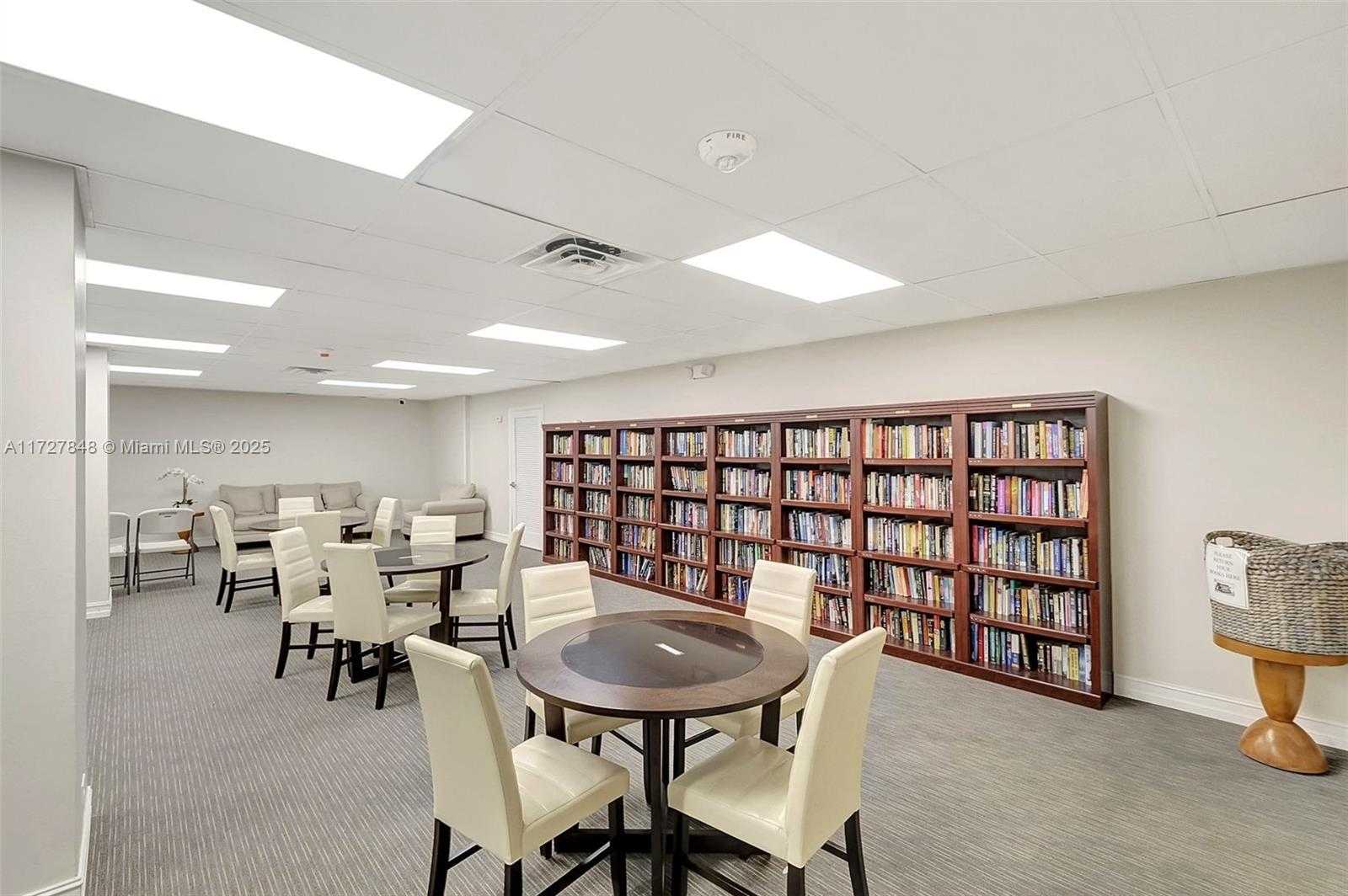 Small Image of 5005 COLLINS AVE #1224, Miami Beach Number 47