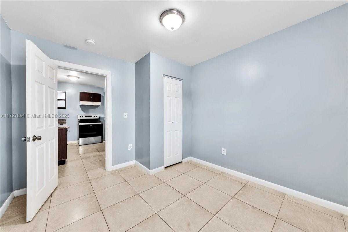 Small Image of 365 NORTH WEST 8TH ST #312, Miami Number 11