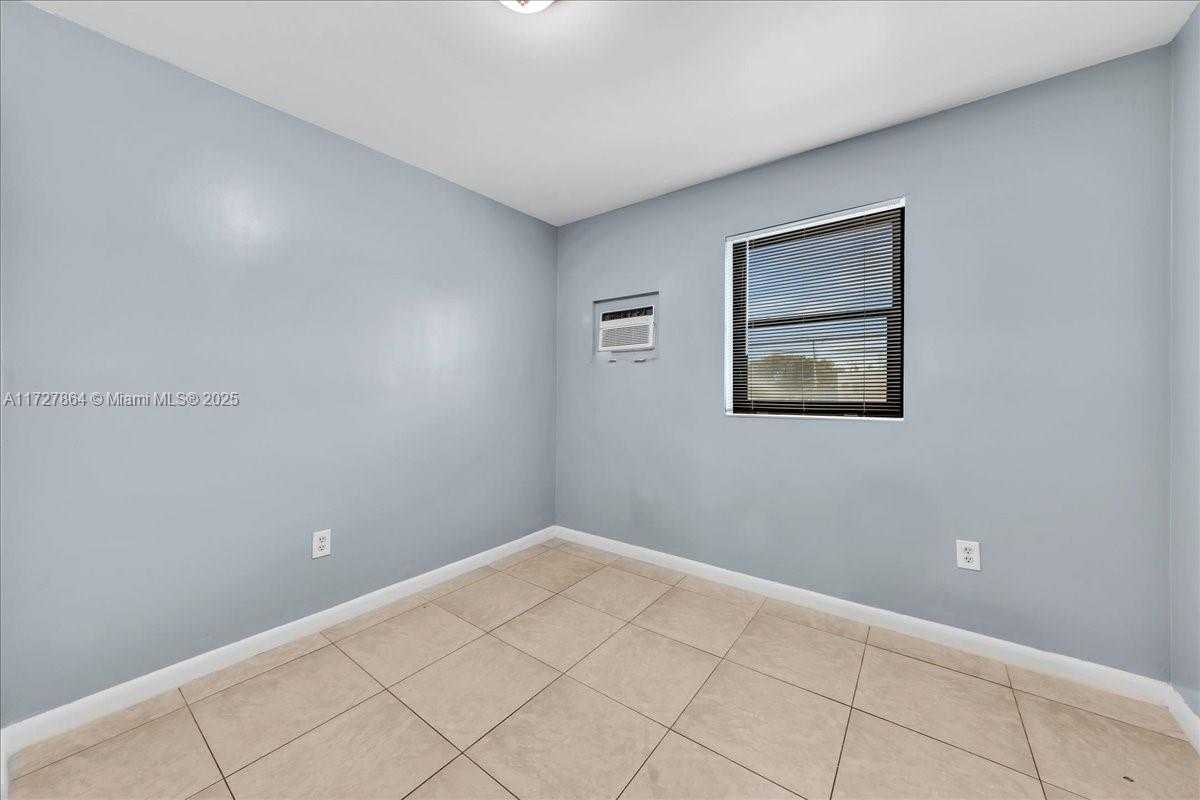 Small Image of 365 NORTH WEST 8TH ST #312, Miami Number 12