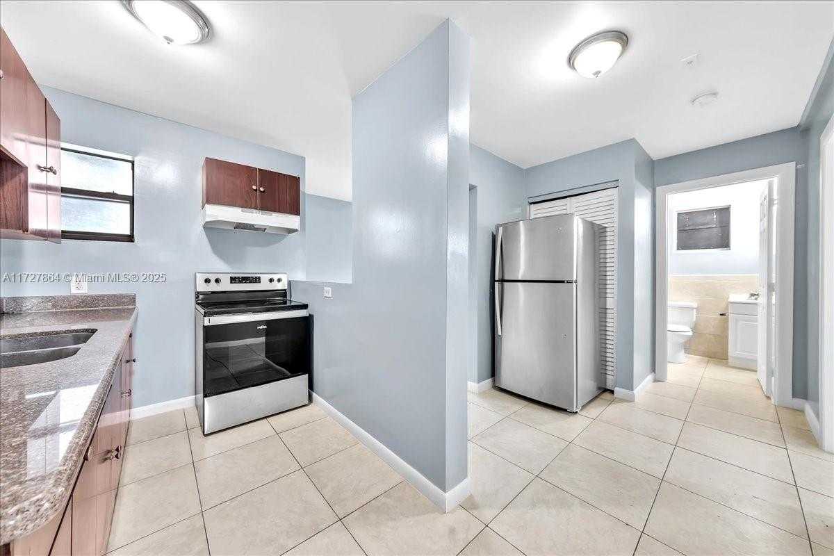 Small Image of 365 NORTH WEST 8TH ST #312, Miami Number 17