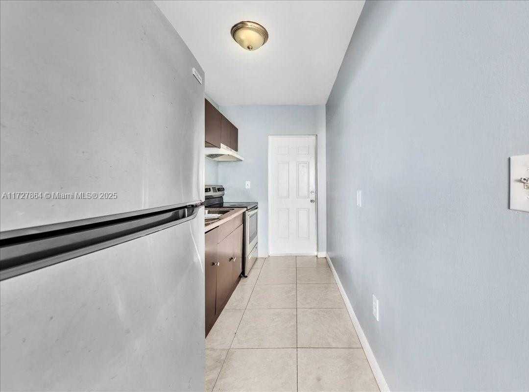 Small Image of 365 NORTH WEST 8TH ST #312, Miami Number 26