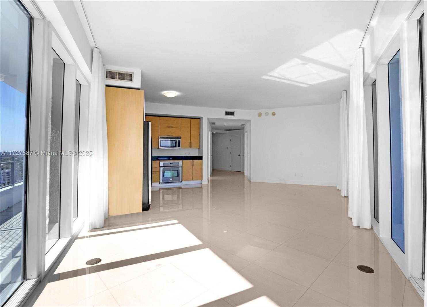 Small Image of 60 SOUTH WEST 13TH ST #1700, Miami Number 10