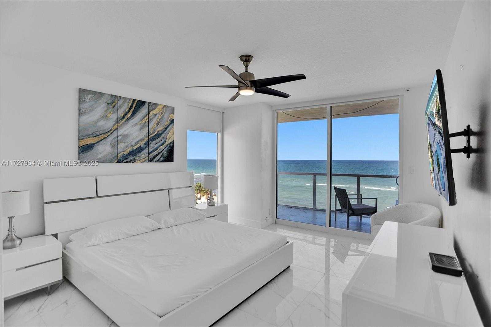 Small Image of 16699 COLLINS AVE #701 (Avail April 1st2025), Sunny Isles Beach Number 13