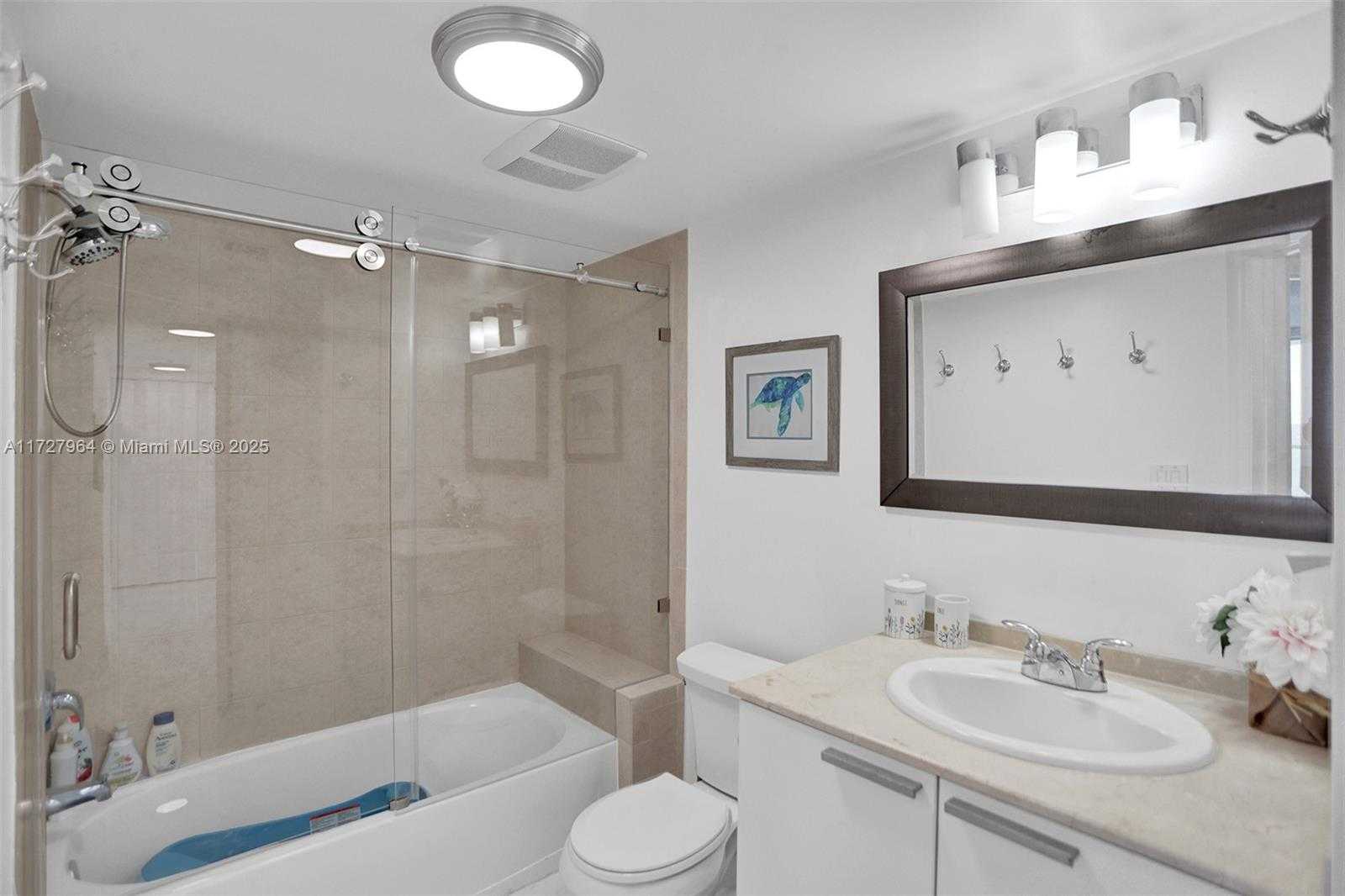 Small Image of 16699 COLLINS AVE #701 (Avail April 1st2025), Sunny Isles Beach Number 21