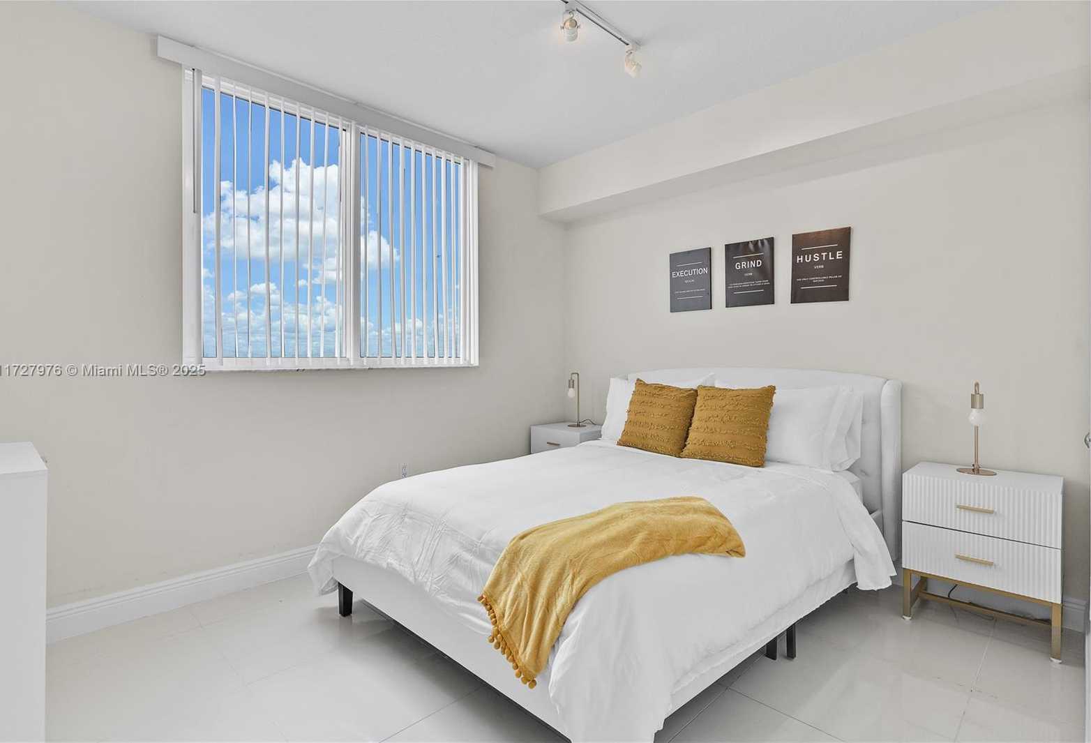 Small Image of 1861 NORTH WEST S RIVER DR #1003, Miami Number 16