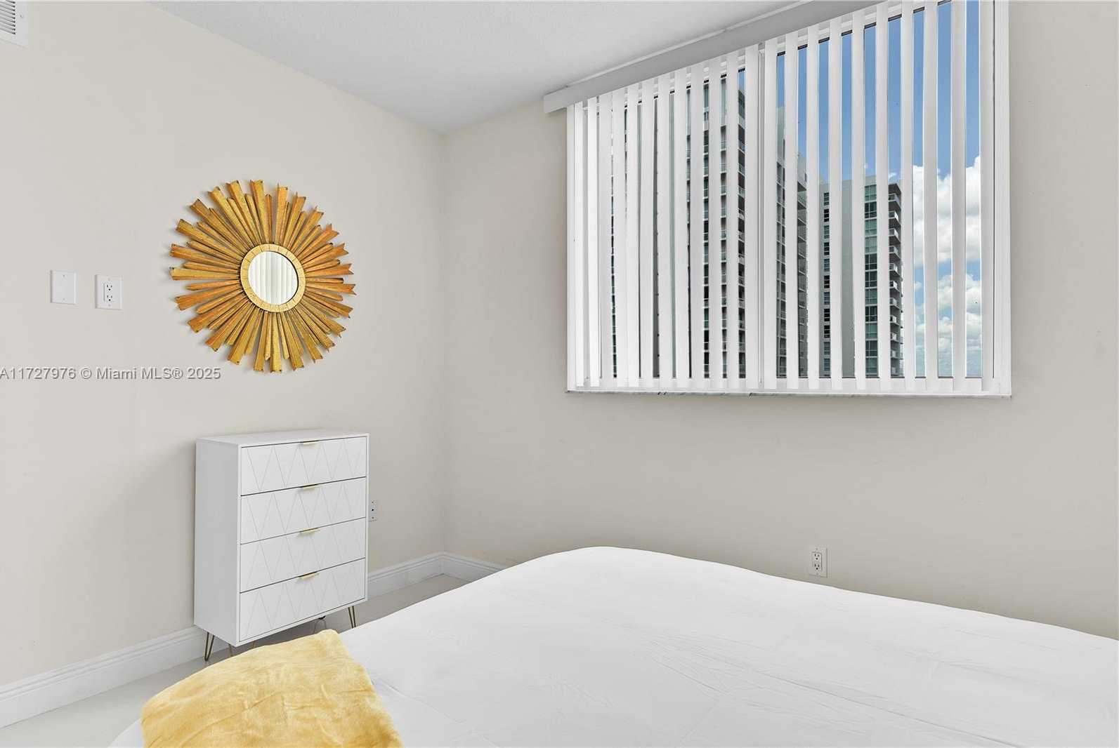 Small Image of 1861 NORTH WEST S RIVER DR #1003, Miami Number 21