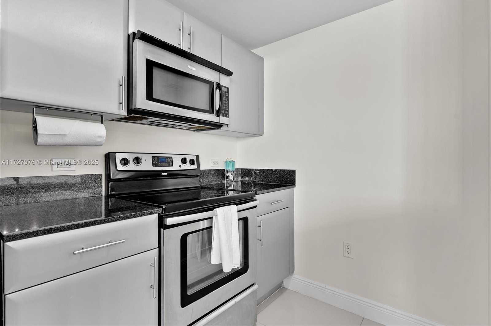 Small Image of 1861 NORTH WEST S RIVER DR #1003, Miami Number 9
