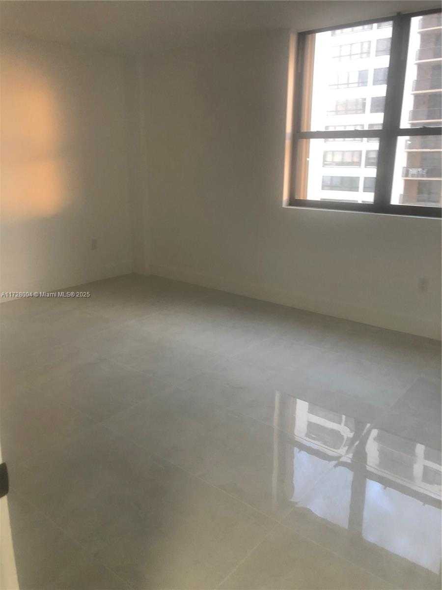 Small Image of 10185 COLLINS AVE #714, Bal Harbour Number 4