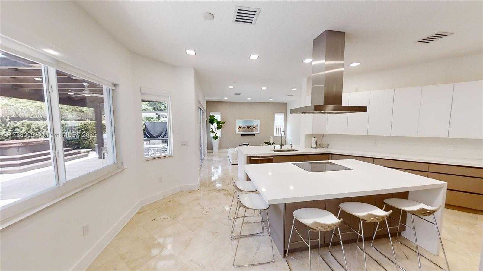 Small Image of 7044 NORTH WEST 113TH PL, Doral Number 10