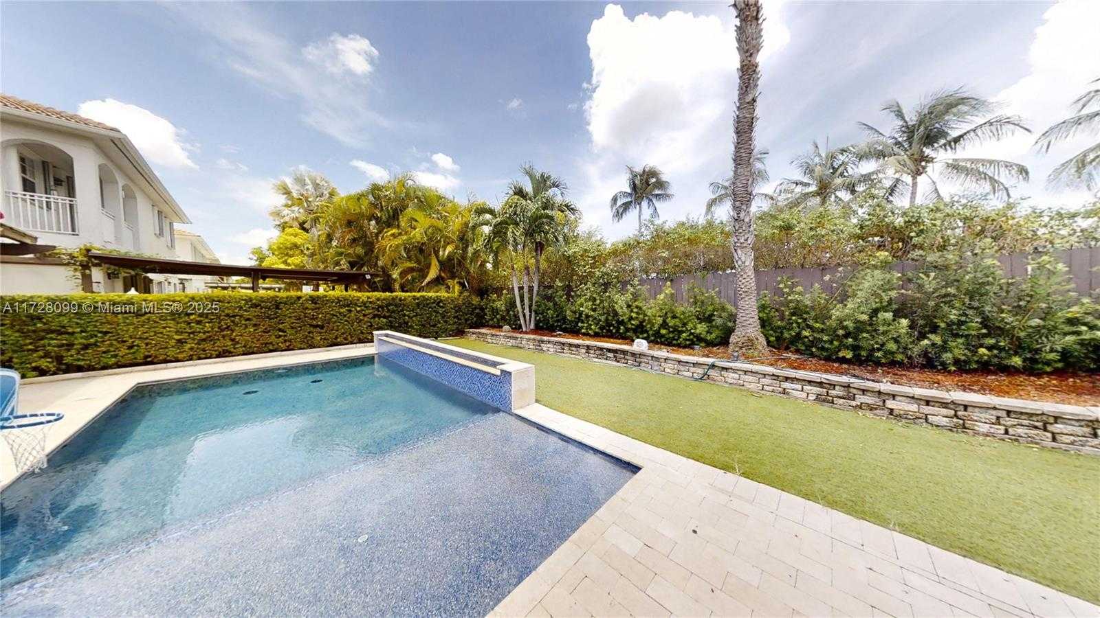 Small Image of 7044 NORTH WEST 113TH PL, Doral Number 17
