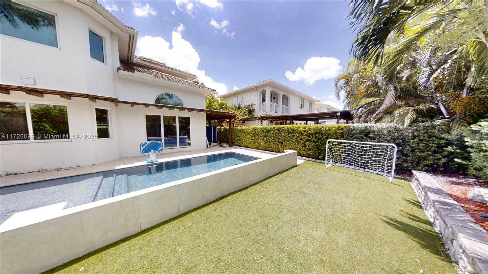Small Image of 7044 NORTH WEST 113TH PL, Doral Number 55