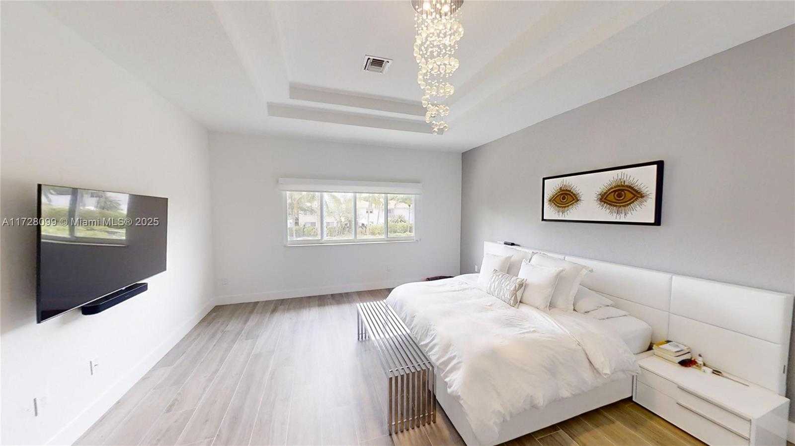Small Image of 7044 NORTH WEST 113TH PL, Doral Number 8