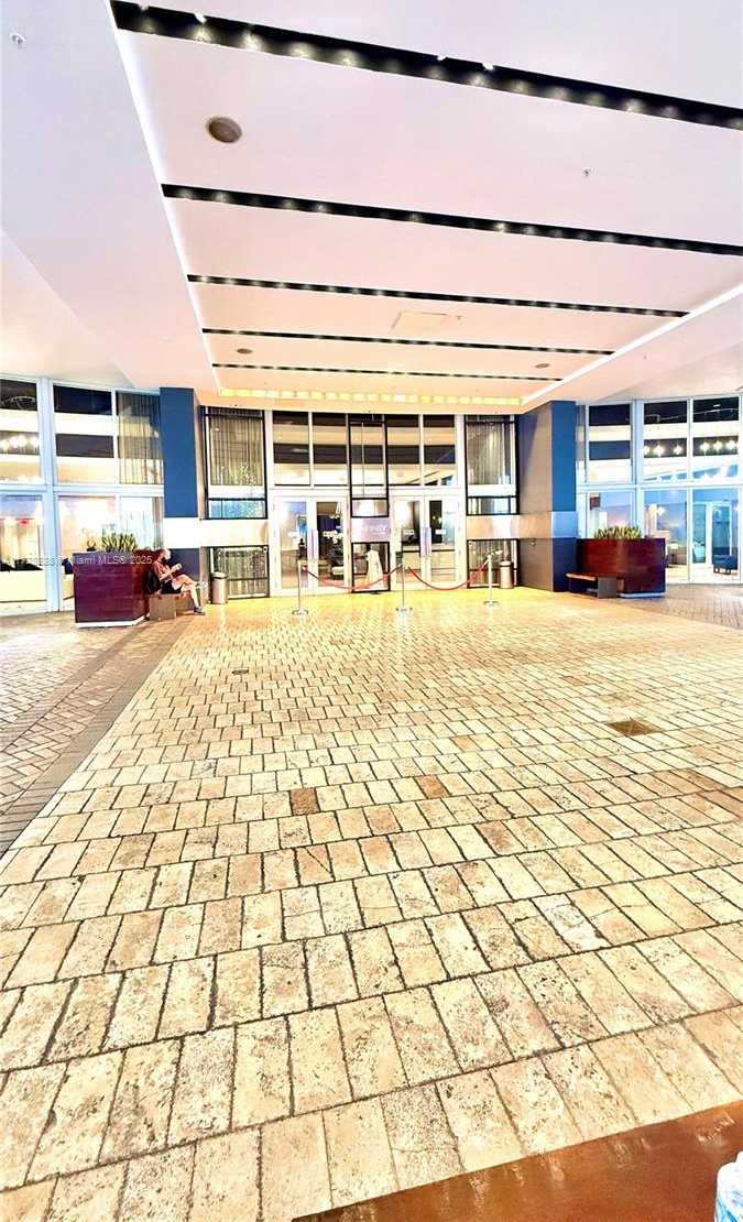 Small Image of 60 SOUTH WEST 13TH ST #1622, Miami Number 18