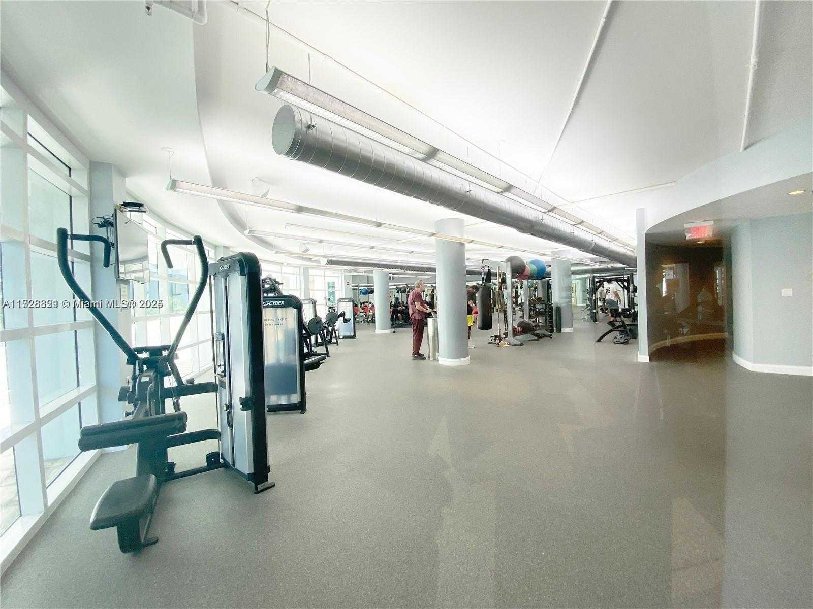 Small Image of 244 BISCAYNE BLVD #344, Miami Number 10
