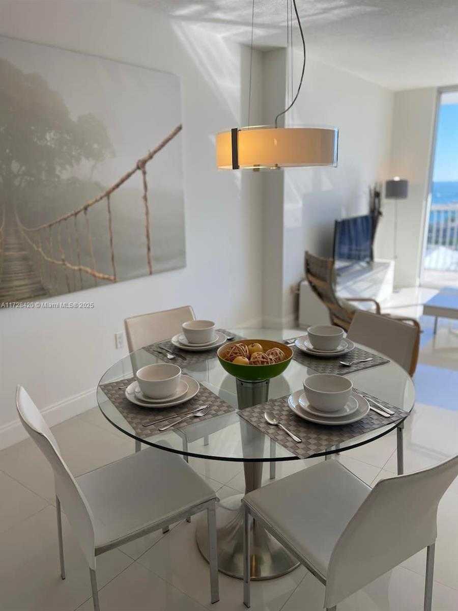 Small Image of 1750 NORTH BAYSHORE DR #3010, Miami Number 16