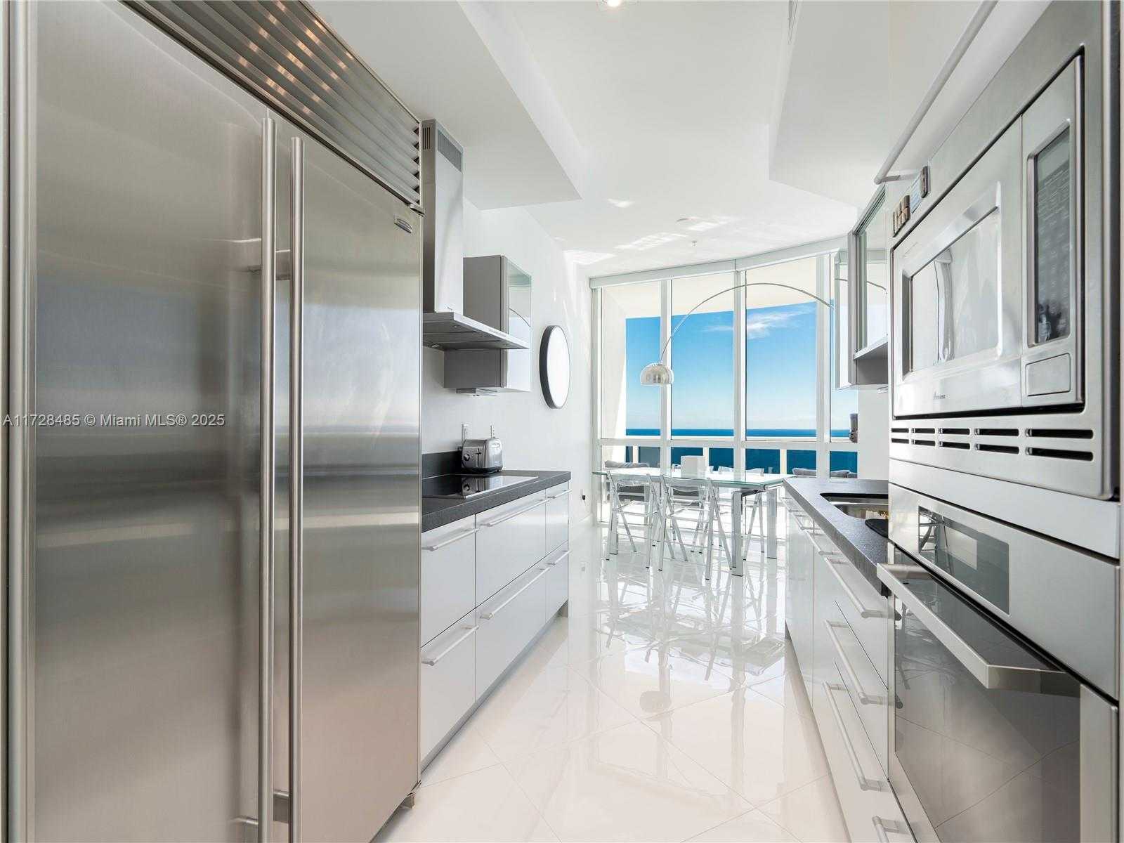 Small Image of 18201 COLLINS AVE #4709A, Sunny Isles Beach Number 12