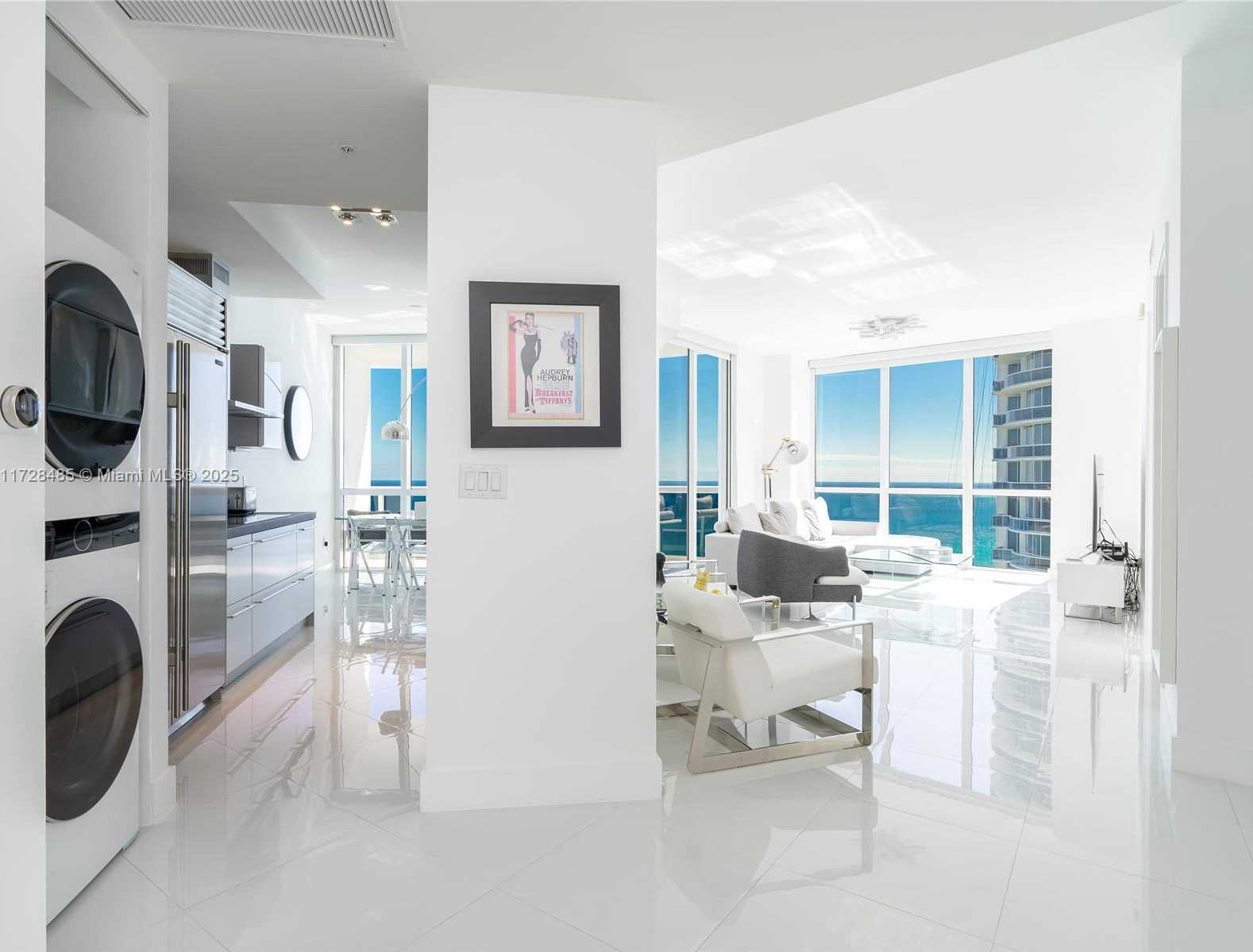 Small Image of 18201 COLLINS AVE #4709A, Sunny Isles Beach Number 3