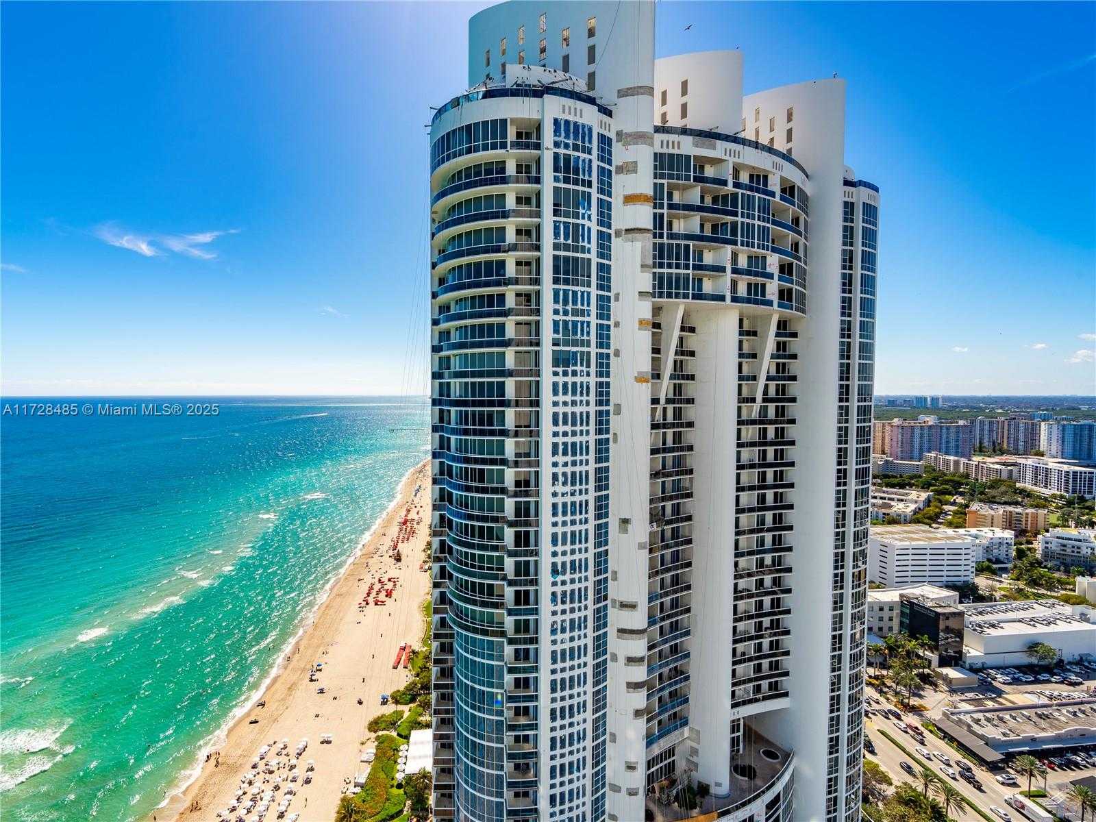 Small Image of 18201 COLLINS AVE #4709A, Sunny Isles Beach Number 7