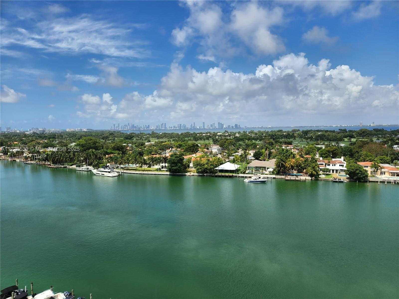 Small Image of 5880 COLLINS AVE #1403, Miami Beach Number 21