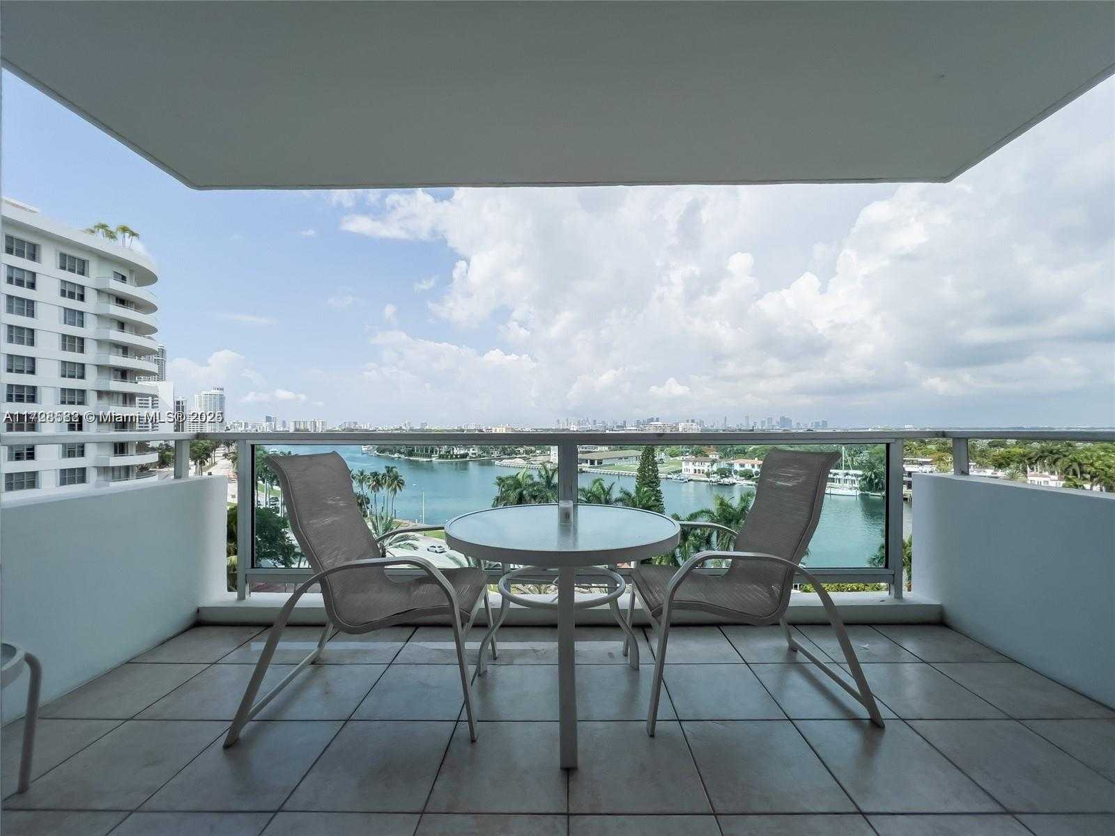Small Image of 5161 COLLINS AVE #1006, Miami Beach Number 7