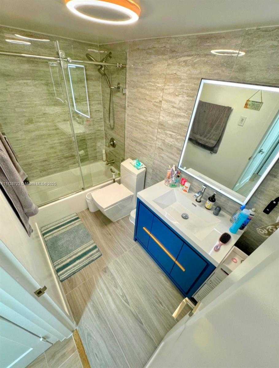 Small Image of 2030 SOUTH OCEAN DR #309, Hallandale Beach Number 34