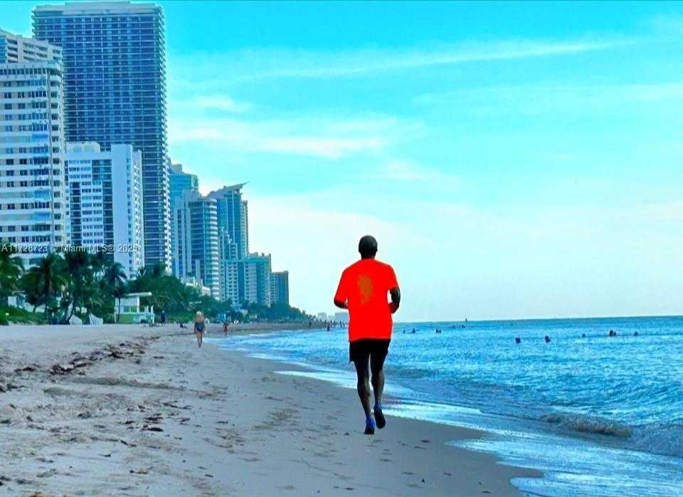 Small Image of 2030 SOUTH OCEAN DR #309, Hallandale Beach Number 4