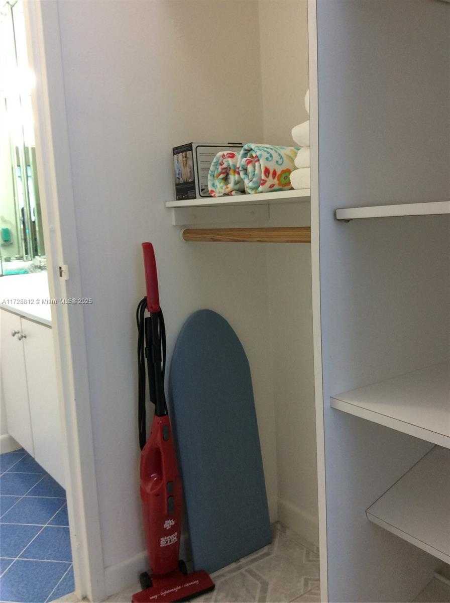 Small Image of 100 LINCOLN RD #616, Miami Beach Number 15