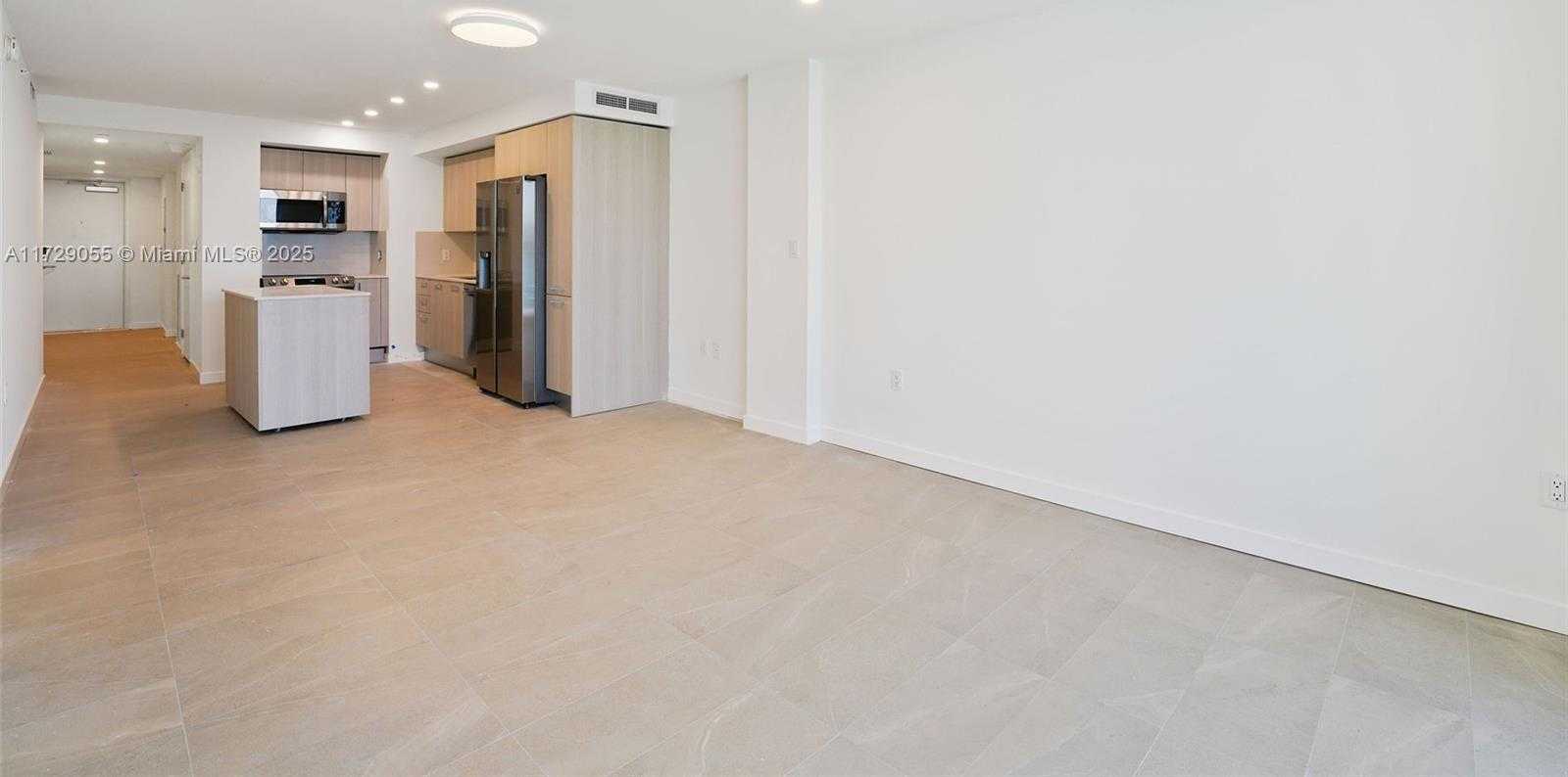 Small Image of 1500 BAY RD #N-0303, Miami Beach Number 11